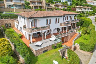 Exclusive luxury villa with views of Lake Lugano