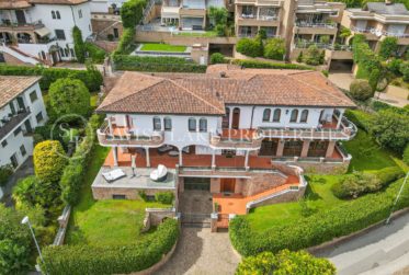 Exclusive luxury villa with views of Lake Lugano