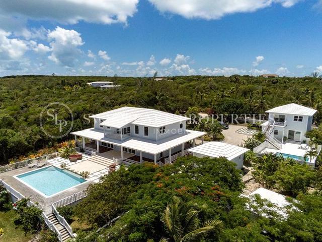 Superb villa in the Bahamas